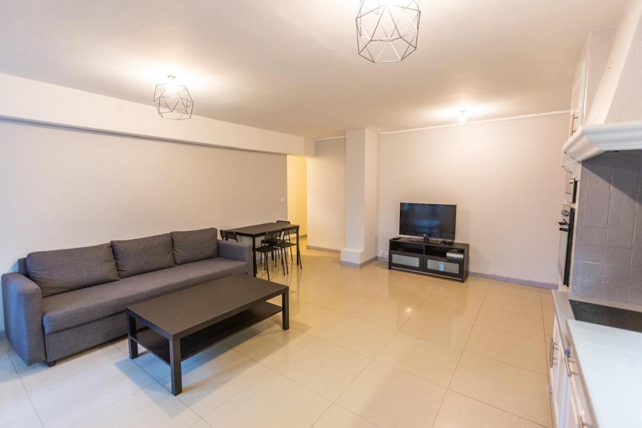 Superbe T4 Renove Spacieux Avec Stationnement Libre Et Gratuit Appartement Marseilles Buitenkant foto