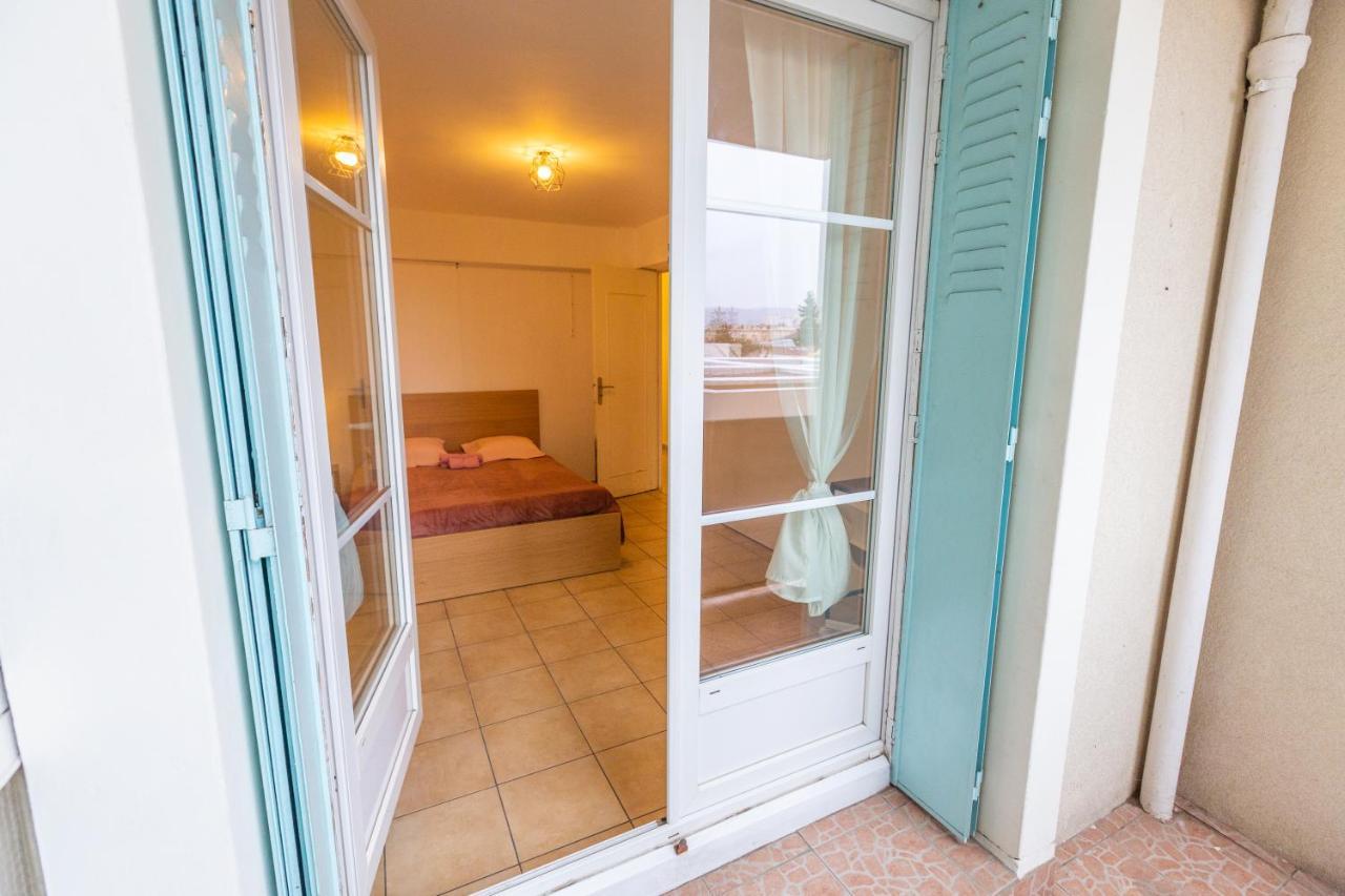 Superbe T4 Renove Spacieux Avec Stationnement Libre Et Gratuit Appartement Marseilles Buitenkant foto