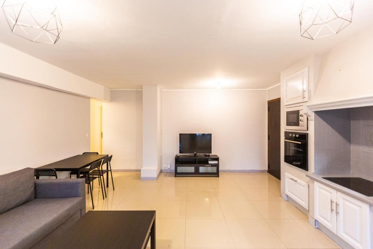 Superbe T4 Renove Spacieux Avec Stationnement Libre Et Gratuit Appartement Marseilles Buitenkant foto