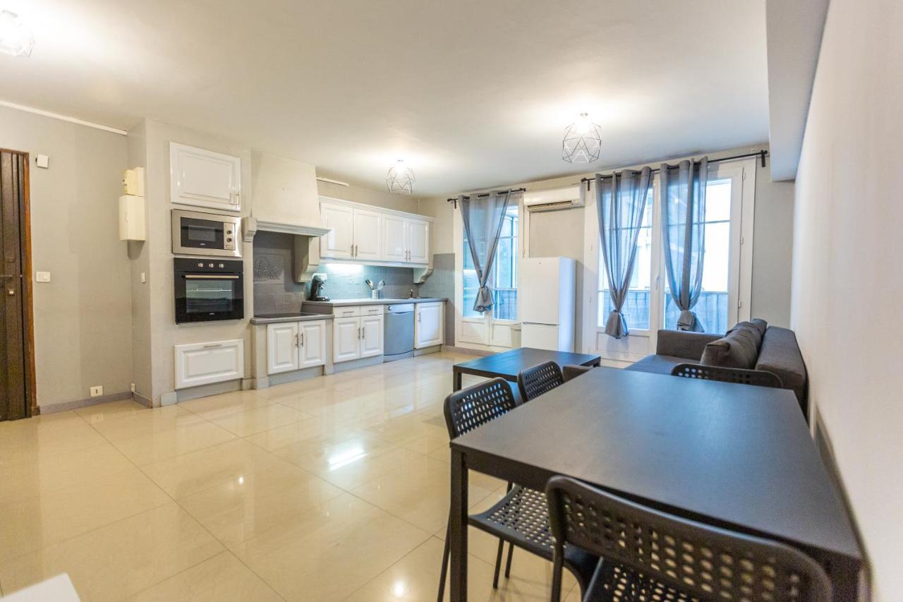 Superbe T4 Renove Spacieux Avec Stationnement Libre Et Gratuit Appartement Marseilles Buitenkant foto